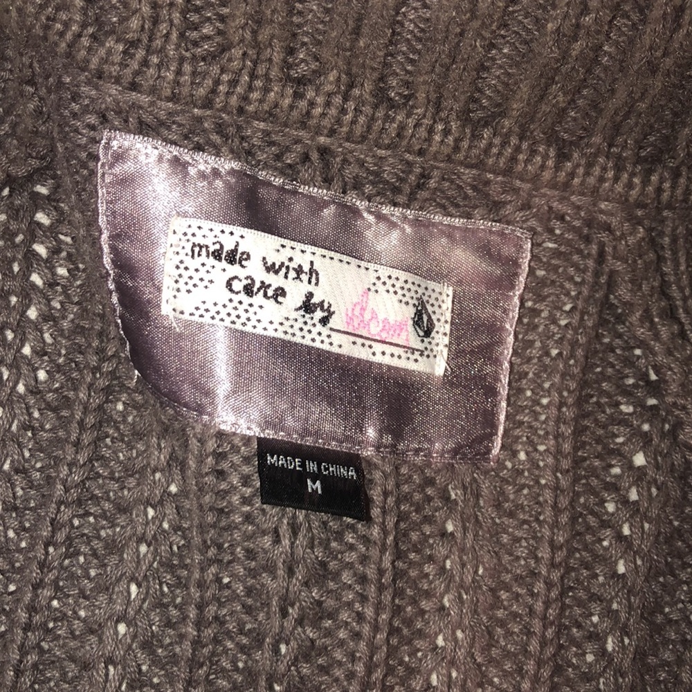 Volcom sweater - Picture 8 of 9